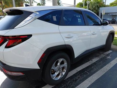 Certified 2024 Hyundai Tucson SE FWD image 3