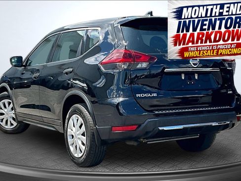 Used 2019 Nissan Rogue S AWD/4WD image 3