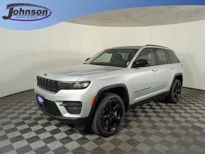 New 2025 Jeep Grand Cherokee Altitude