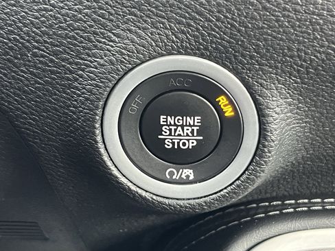 Used 2021 Dodge Challenger R/T Scat Pack image 33