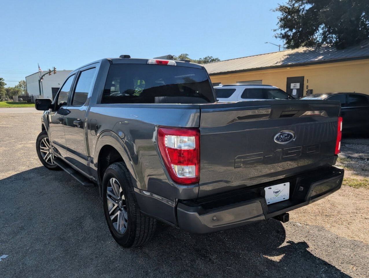 Used 2021 Ford F150 XL w/ STX Appearance Package RWD image 8