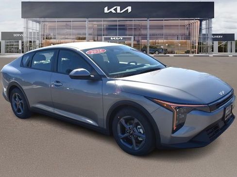 New 2026 Kia K4 LXS FWD image 1