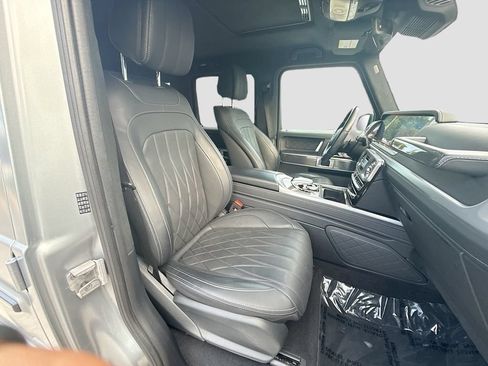 Used 2023 Mercedes-Benz G 550 image 31