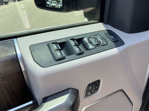 Used 2019 Ford F350 Limited AWD/4WD image 24