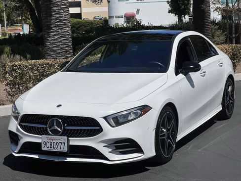 Used 2022 Mercedes-Benz A 220 w/ AMG Line image 13