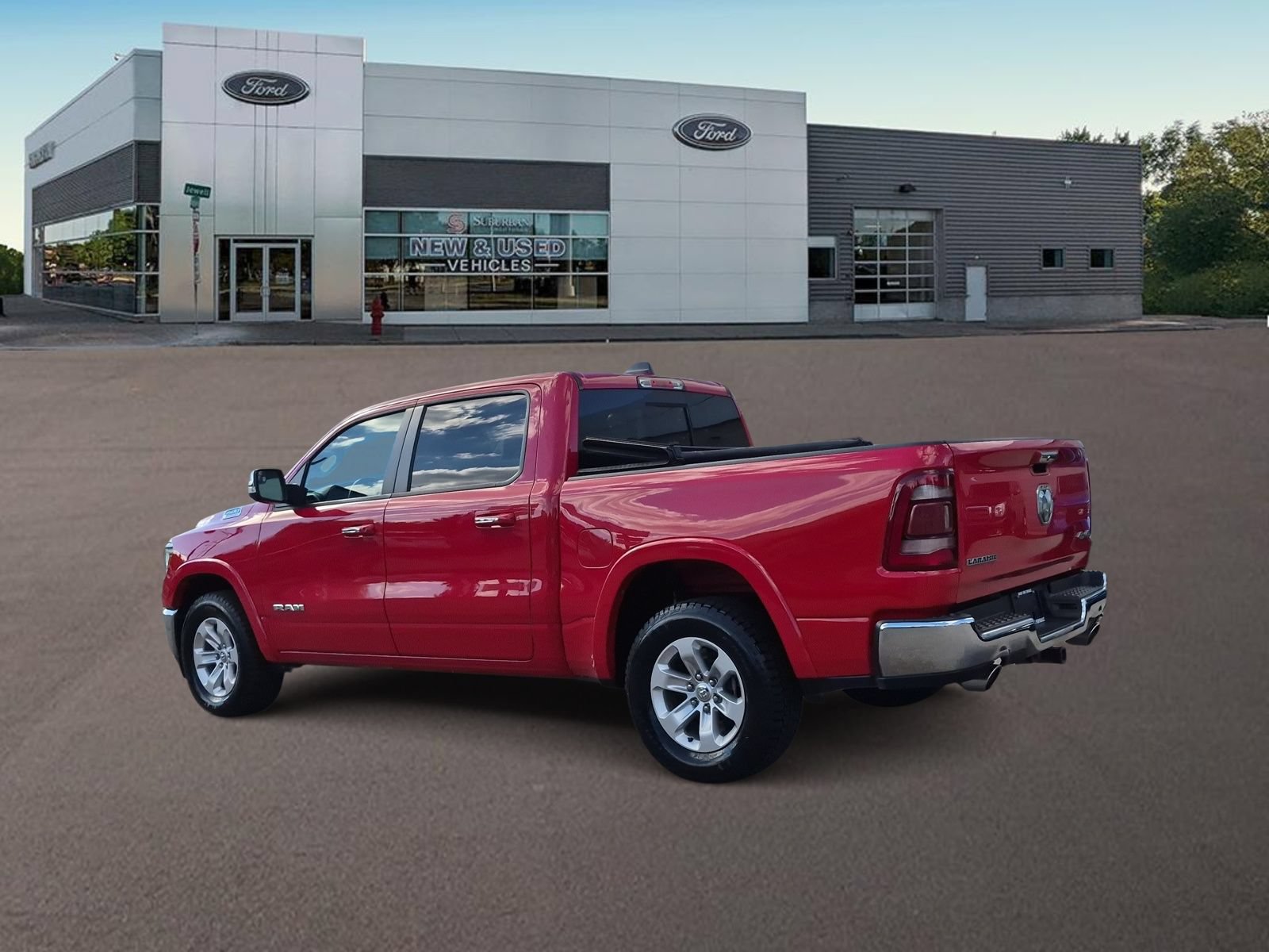 Used 2021 RAM 1500 Laramie AWD/4WD image 7