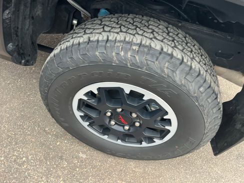 Certified 2024 Toyota Tacoma TRD Off-Road image 7