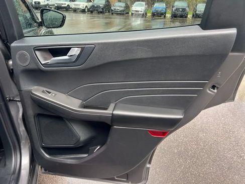 Used 2021 Ford Escape SEL w/ SEL Stealth AWD Package image 12