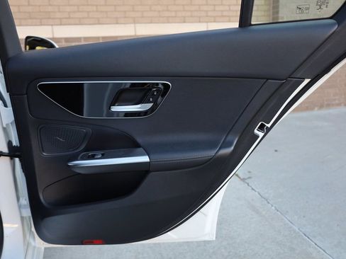 Used 2023 Mercedes-Benz C 300 Sedan image 22