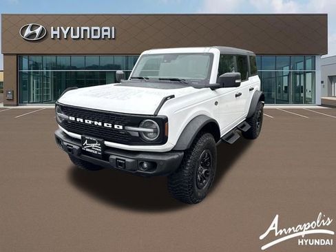 Used 2023 Ford Bronco Wildtrak AWD/4WD image 1