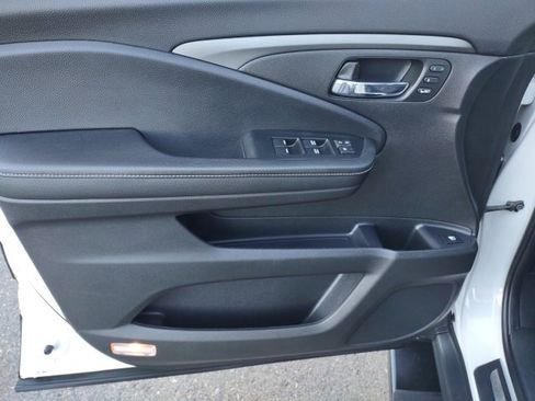 Certified 2022 Honda Ridgeline RTL-E image 22