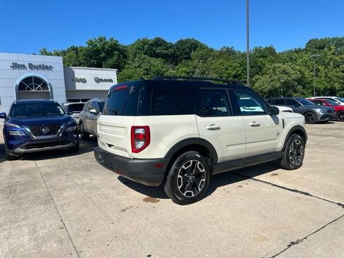 Used 2024 Ford Bronco Sport Outer Banks w/ Tech Package AWD/4WD image 11