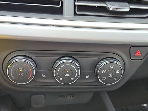 New 2026 Chevrolet Trax LS w/ LS Convenience Package FWD image 47