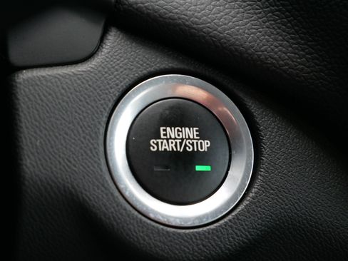Used 2024 Chevrolet Equinox LT AWD/4WD image 29