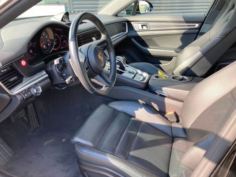 Certified 2023 Porsche Panamera 4 Platinum Edition image 4