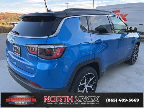 Used 2024 Jeep Compass Limited image 19