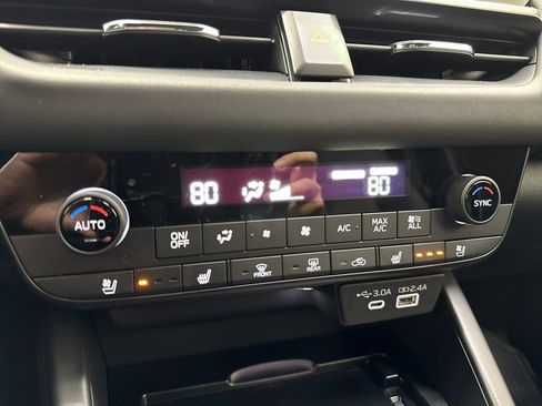 New 2026 Subaru Outback Touring image 24