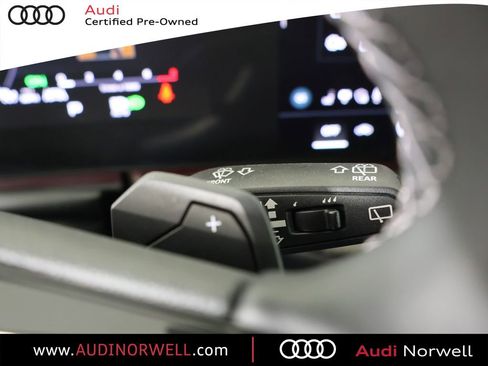 Certified 2025 Audi Q5 Premium w/ 19" Wheel Package image 29