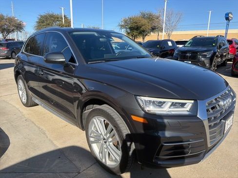 Used 2018 Audi Q5 2.0T Premium Plus w/ Premium Plus Package image 3