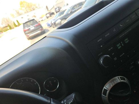 Used 2014 Jeep Wrangler Unlimited Sahara w/ Connectivity Group image 18