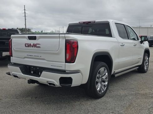 Used 2025 GMC Sierra 1500 Denali image 5