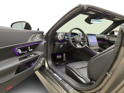 Used 2023 Mercedes-Benz SL 63 AMG 4MATIC image 16