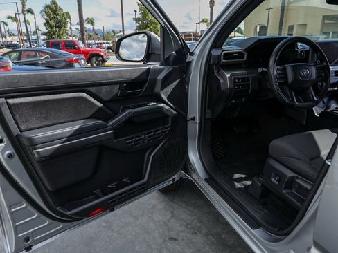 Used 2024 Toyota Tacoma SR5 image 12