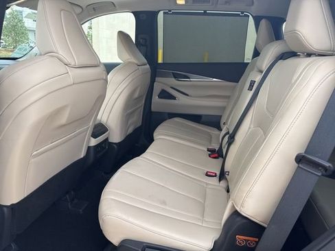 Used 2023 INFINITI QX60 Luxe w/ Performance Audio Package image 6