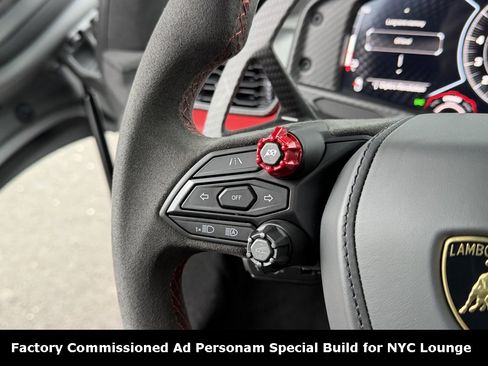 Used 2024 Lamborghini Revuelto image 48