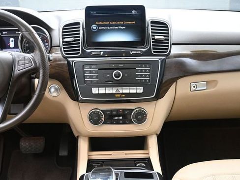 Used 2018 Mercedes-Benz GLE 350 image 9