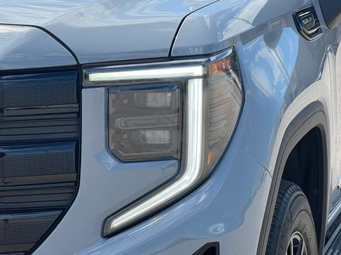 Used 2024 GMC Sierra 1500 Elevation AWD/4WD image 44