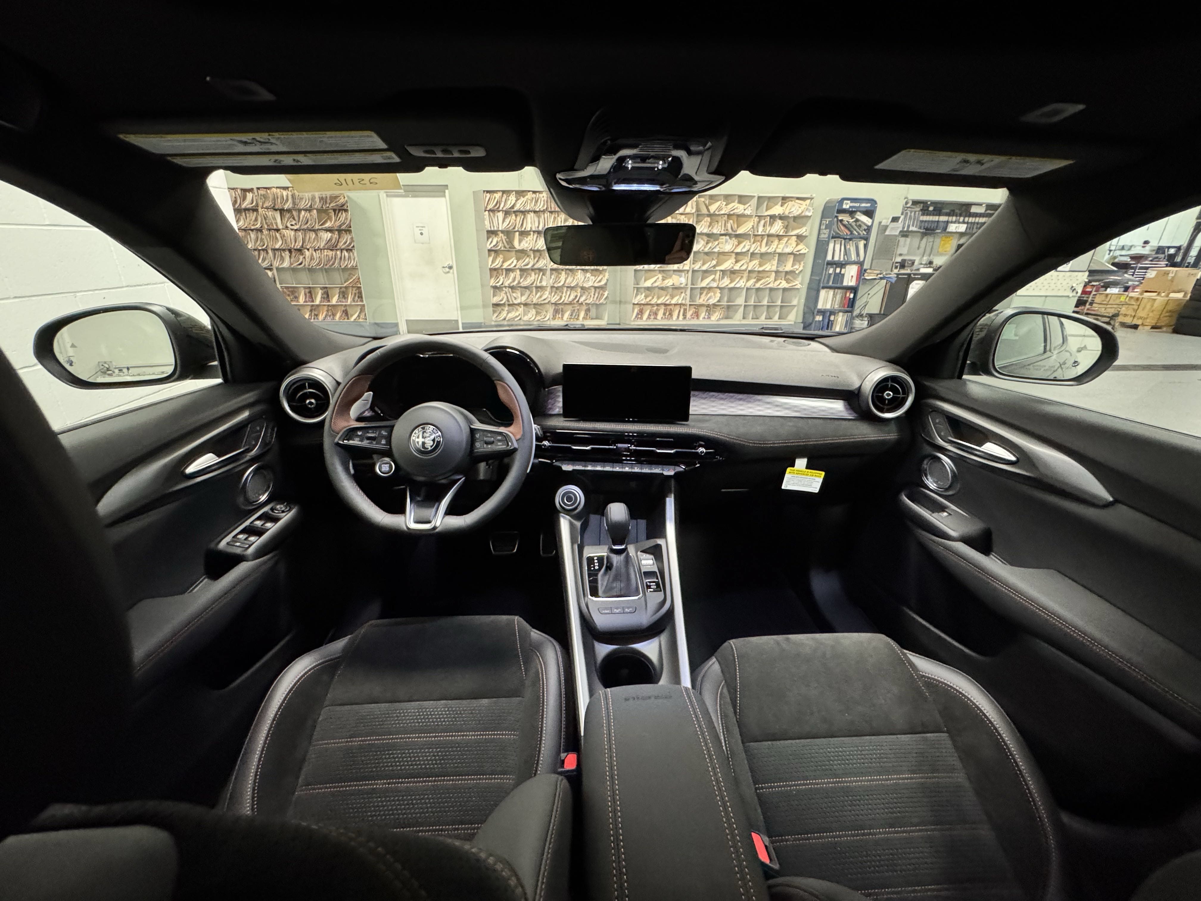New 2025 Alfa Romeo Tonale AWD/4WD image 16