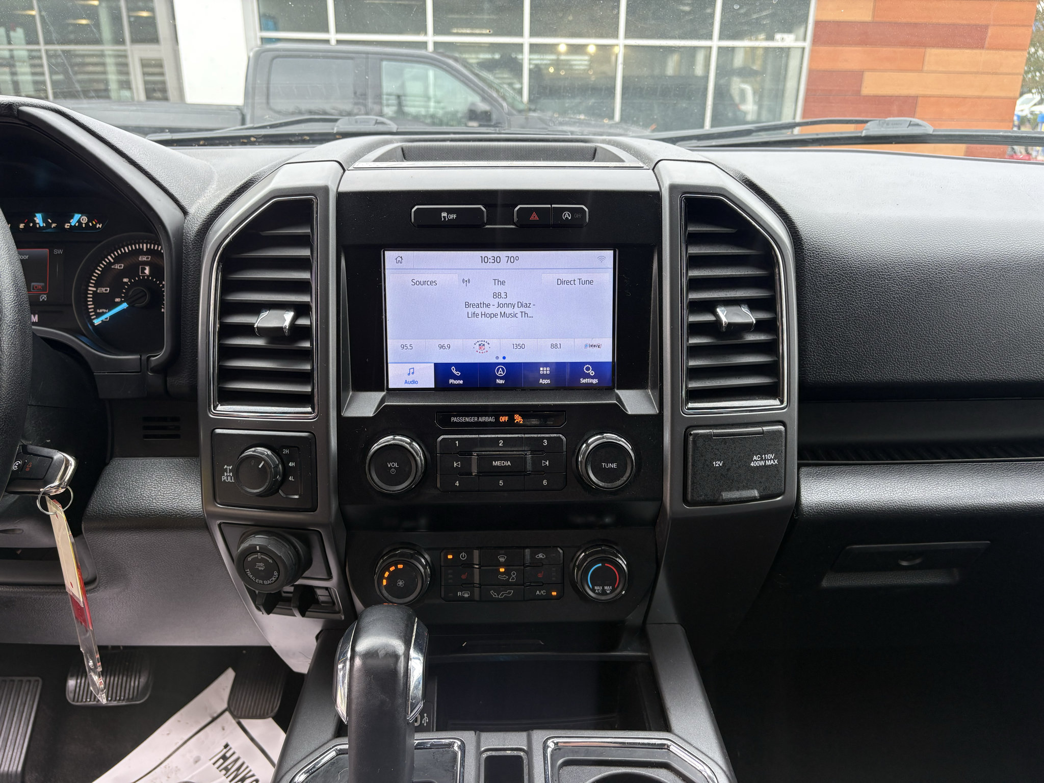 Used 2020 Ford F150 XLT w/ Equipment Group 302A Luxury AWD/4WD image 13
