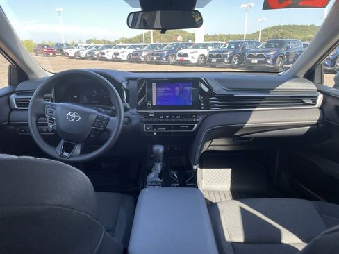 Certified 2025 Toyota Camry LE image 15