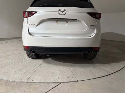 Used 2018 MAZDA CX-5 Touring image 23