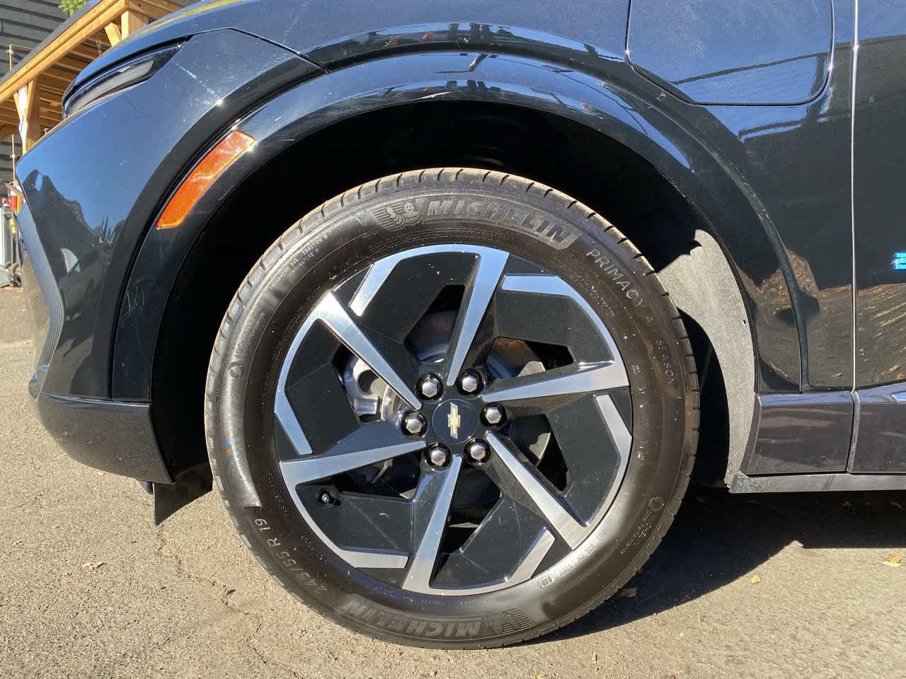 Used 2024 Chevrolet Equinox EV LT AWD/4WD image 11