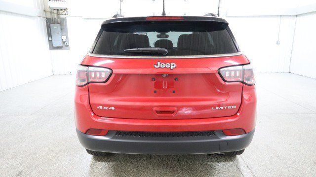 Used 2018 Jeep Compass Limited AWD/4WD image 8
