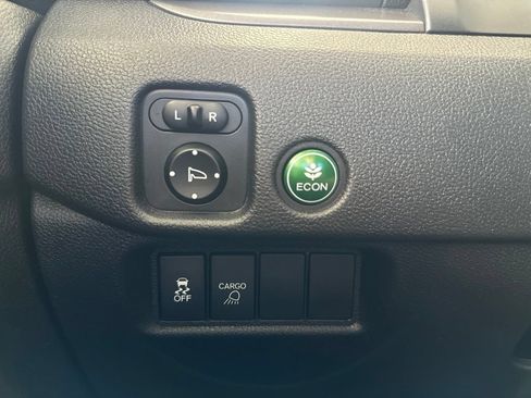Used 2018 Honda Ridgeline RTL-T image 21
