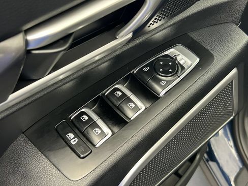 Used 2024 Kia Telluride S FWD image 16