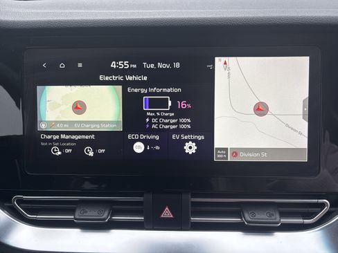 Used 2022 Kia Niro EX w/ Cold Weather Package image 50