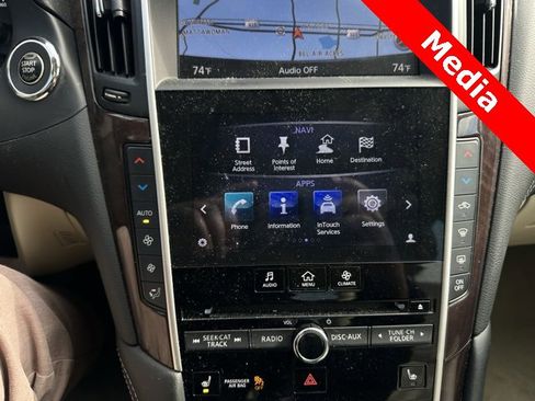 Used 2019 INFINITI Q50 Luxe w/ Essential Package (3.0T Luxe) image 11