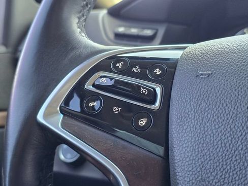Used 2017 Cadillac Escalade ESV Premium Luxury AWD/4WD image 35