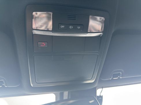 Used 2022 Toyota Tacoma TRD Sport w/ Black Out Package (TMS) AWD/4WD image 64