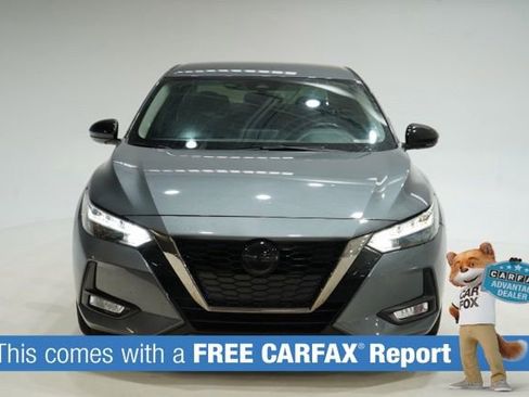 Used 2022 Nissan Sentra SR image 2