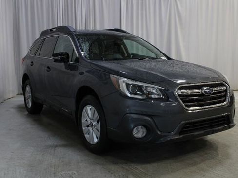 Used 2018 Subaru Outback 2.5i Premium image 36