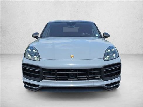 Used 2022 Porsche Cayenne Turbo GT AWD/4WD image 2