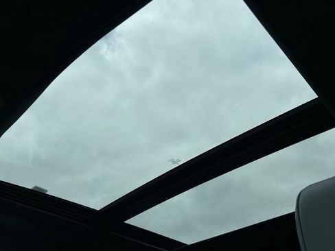 New 2025 Ford F150 Lightning Lariat image 15