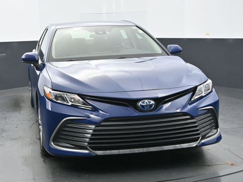 Used 2023 Toyota Camry LE image 8
