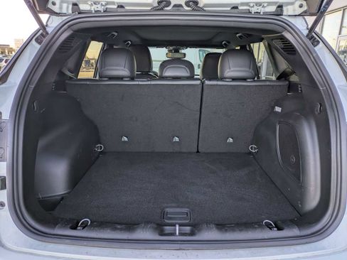 Used 2025 Jeep Compass Limited w/ Sun & Sound Group image 32