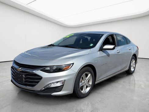 Used 2022 Chevrolet Malibu LT FWD image 3
